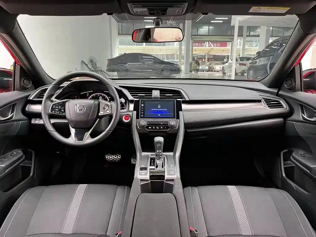 Honda Civic 2021 HATCHBACK 220TURBO CVT