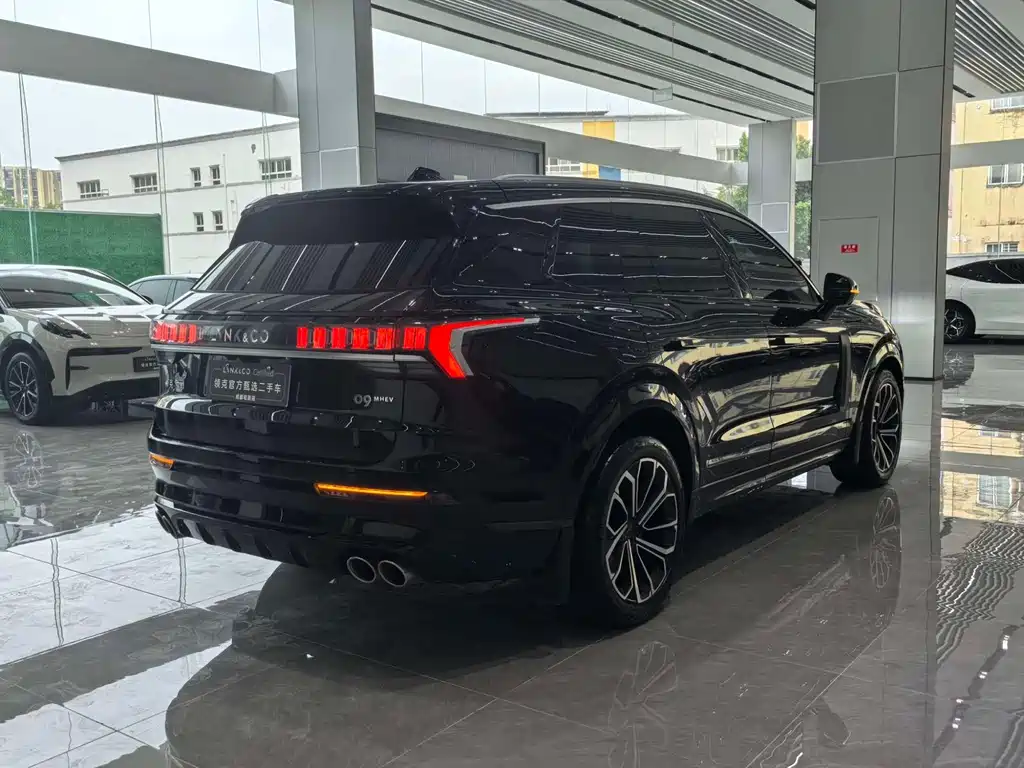 Lynk & Co 09 — миниатюра 10