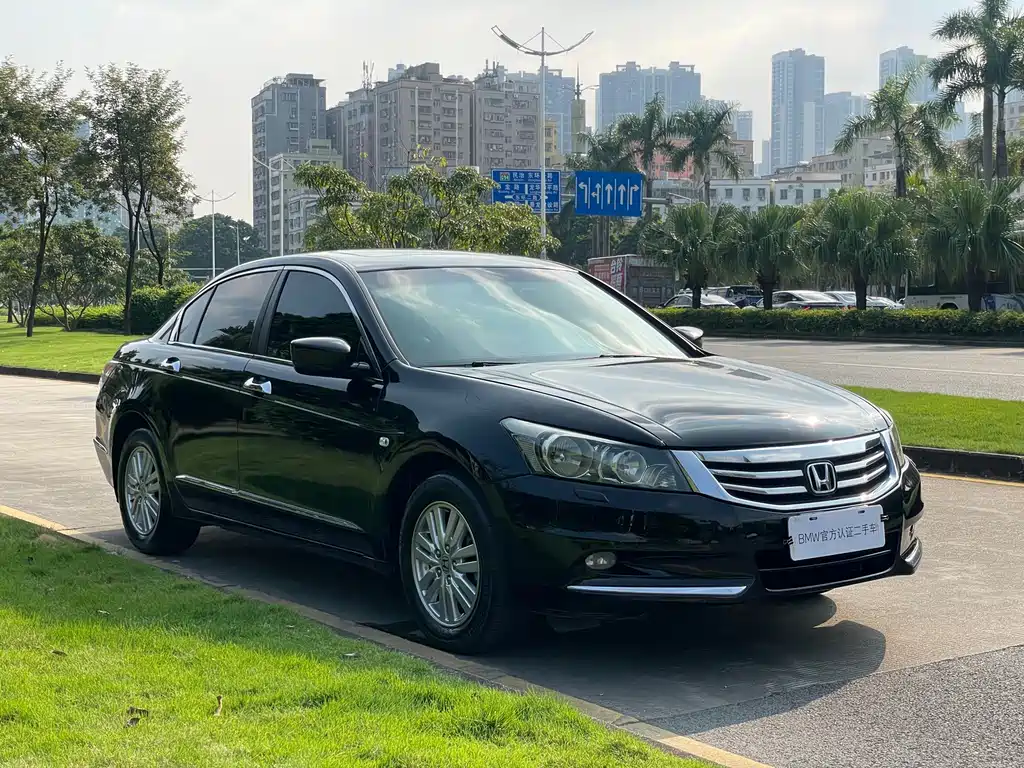 Honda Accord — миниатюра 3