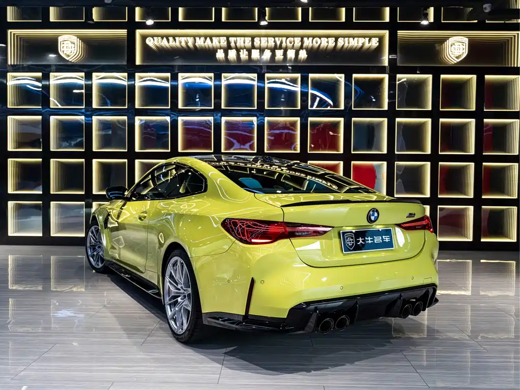 BMW M4 — миниатюра 4