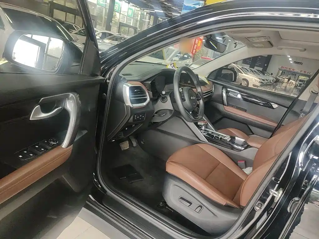 Kia Sportage — миниатюра 16