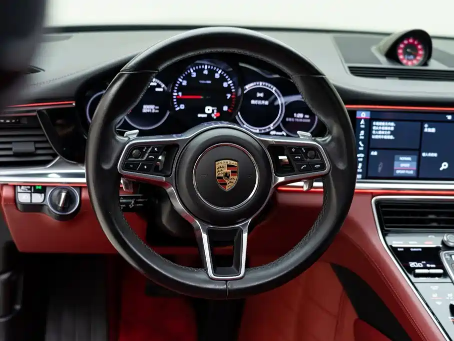 Porsche Panamera — миниатюра 11