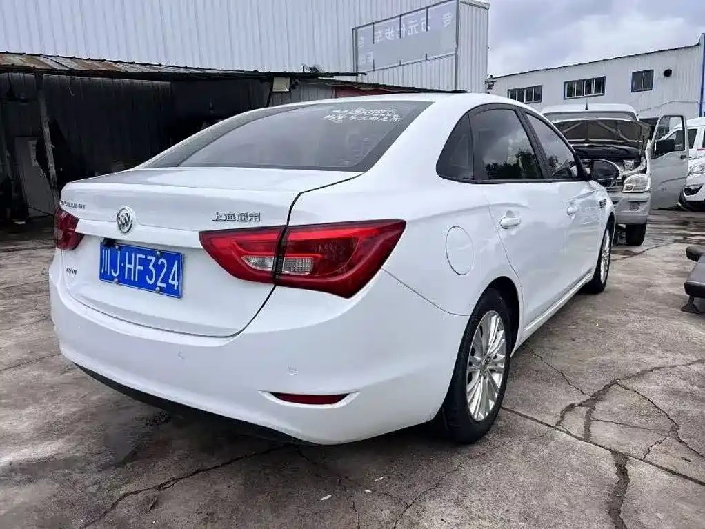 Buick Excelle — миниатюра 4