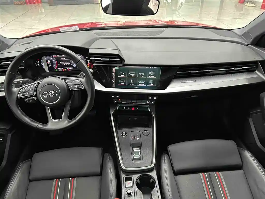 Audi A3 2022 Sportback 35 TFSI Fashion Sport