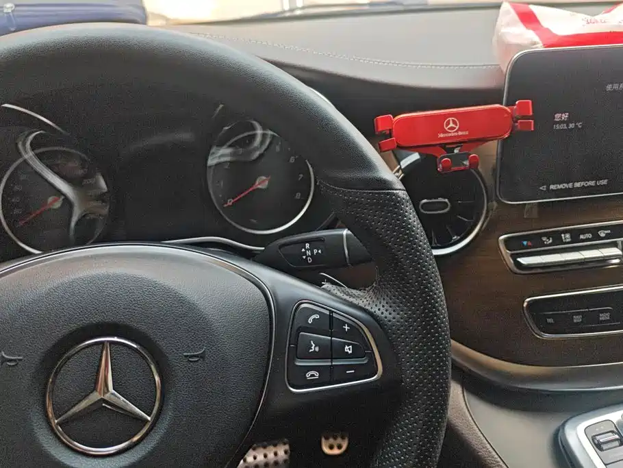 Mercedes-Benz V-Class — миниатюра 16