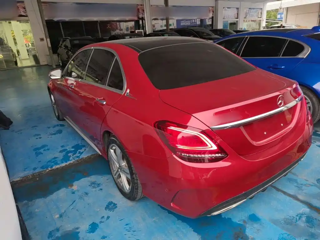 Mercedes-Benz C-Class — миниатюра 5
