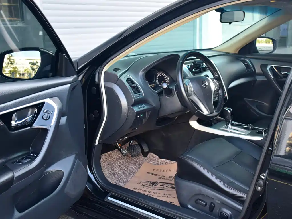 Nissan Teana — миниатюра 4