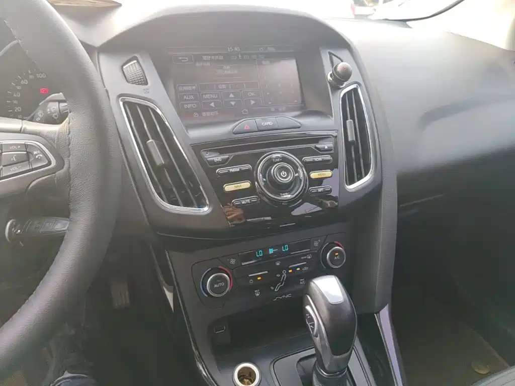 Ford Focus — миниатюра 13