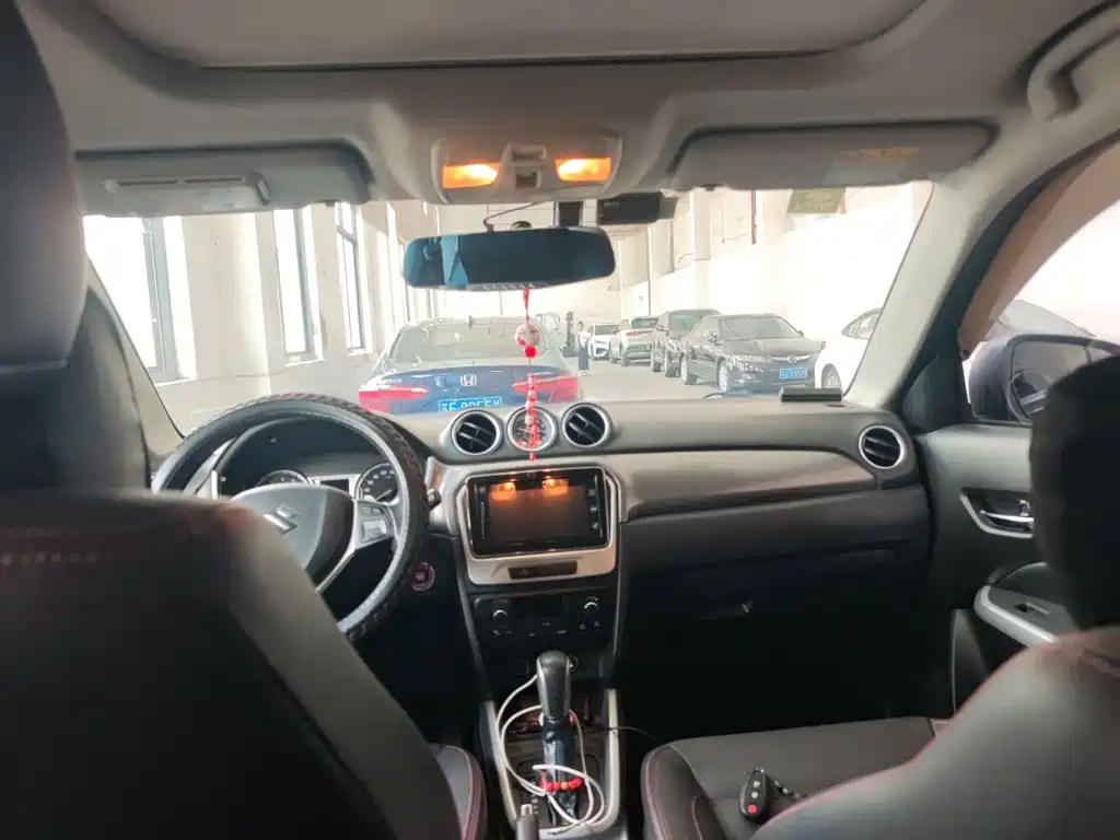 Suzuki Vitara — миниатюра 9