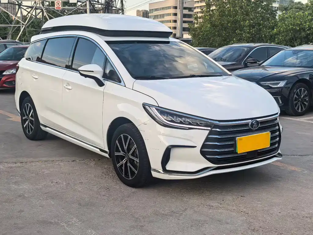 BYD Song MAX MAX 2022 DM-i 105KM Executive