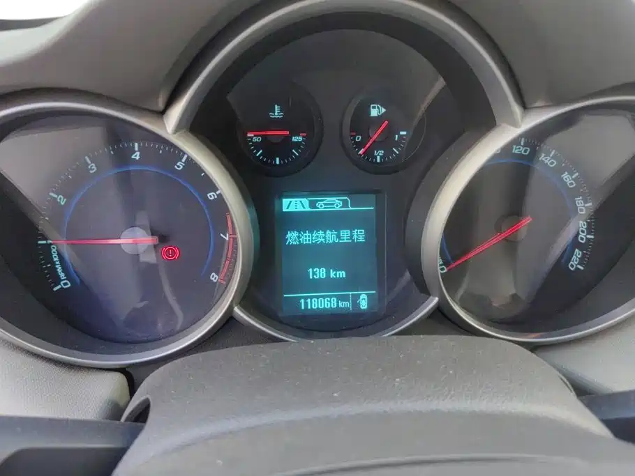 Chevrolet Cruze — миниатюра 14