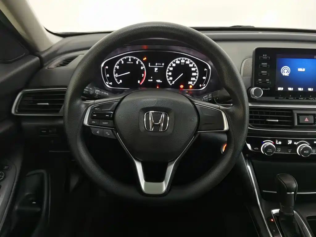 Honda Inspire — миниатюра 11
