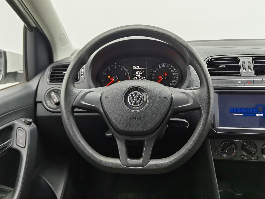Volkswagen Polo — миниатюра 11