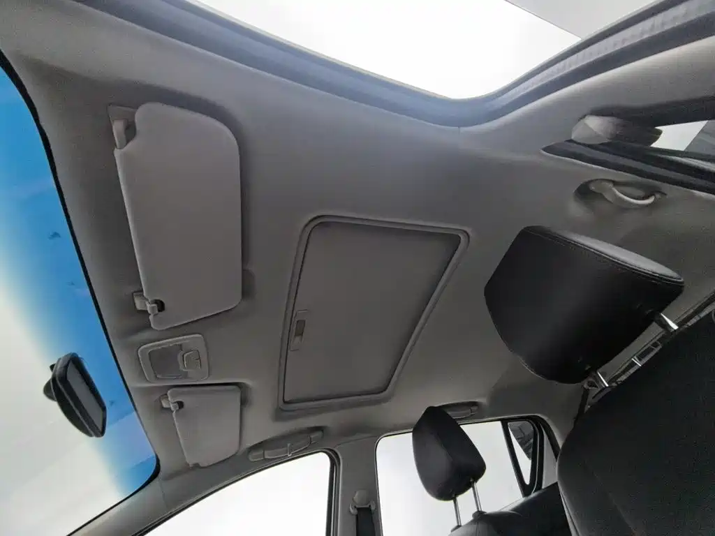 Baojun 310 — миниатюра 14