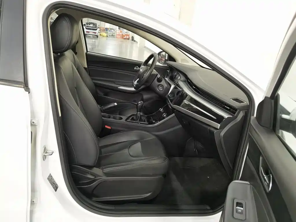 Chery Arrizo 5 — миниатюра 23