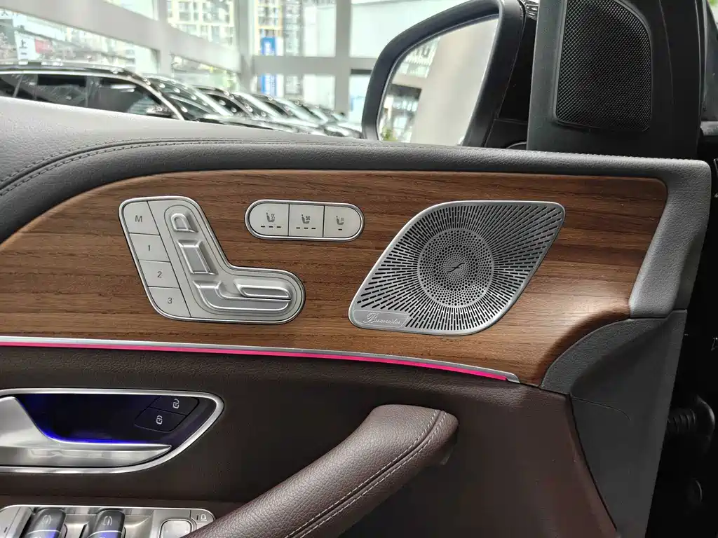 Mercedes-Benz GLS — миниатюра 5