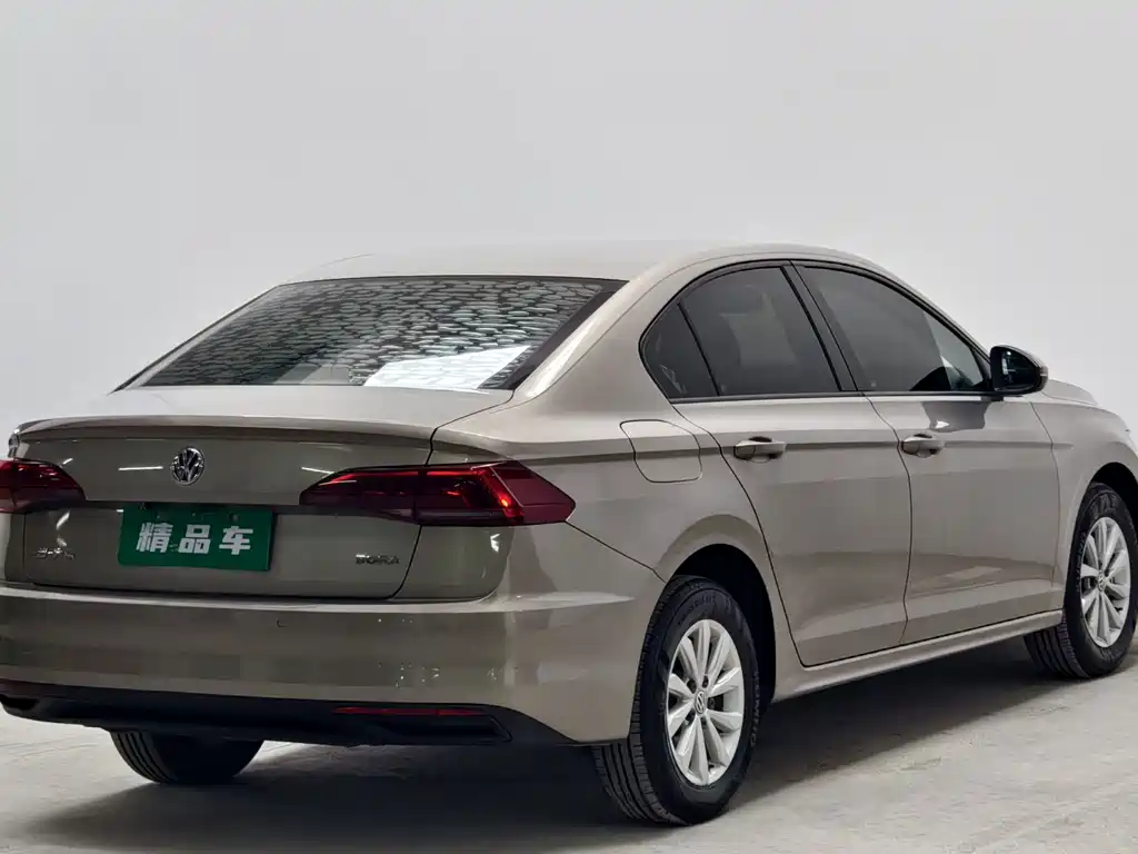 Volkswagen Bora — миниатюра 4