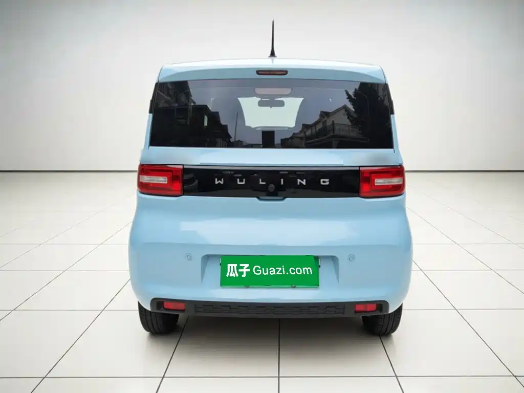 Wuling MINIEV — миниатюра 5