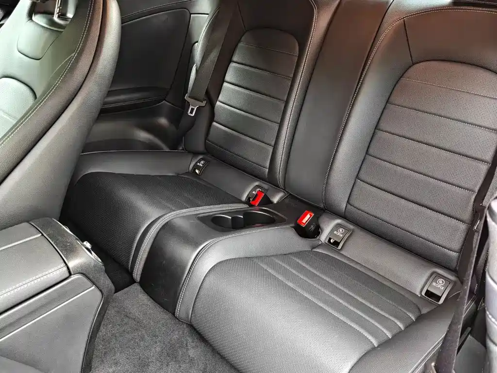 Mercedes-Benz C-Class (Import) — миниатюра 8