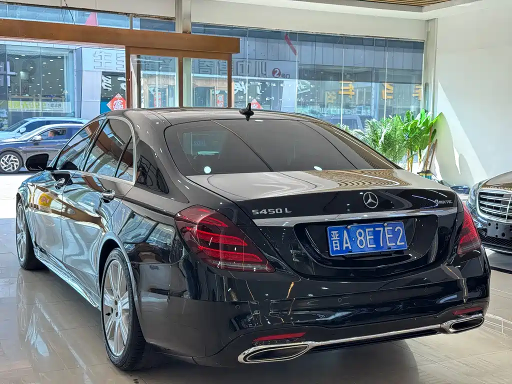 Mercedes-Benz S-Class — миниатюра 4