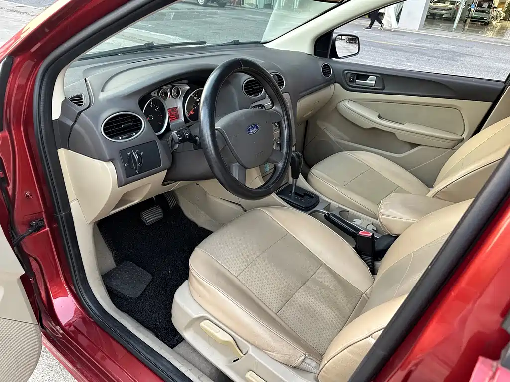 Ford Focus — миниатюра 15