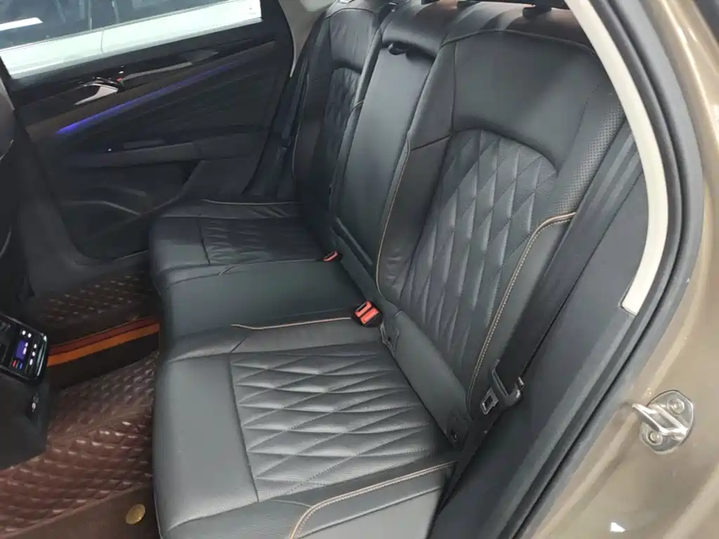 Volkswagen Passat — миниатюра 17