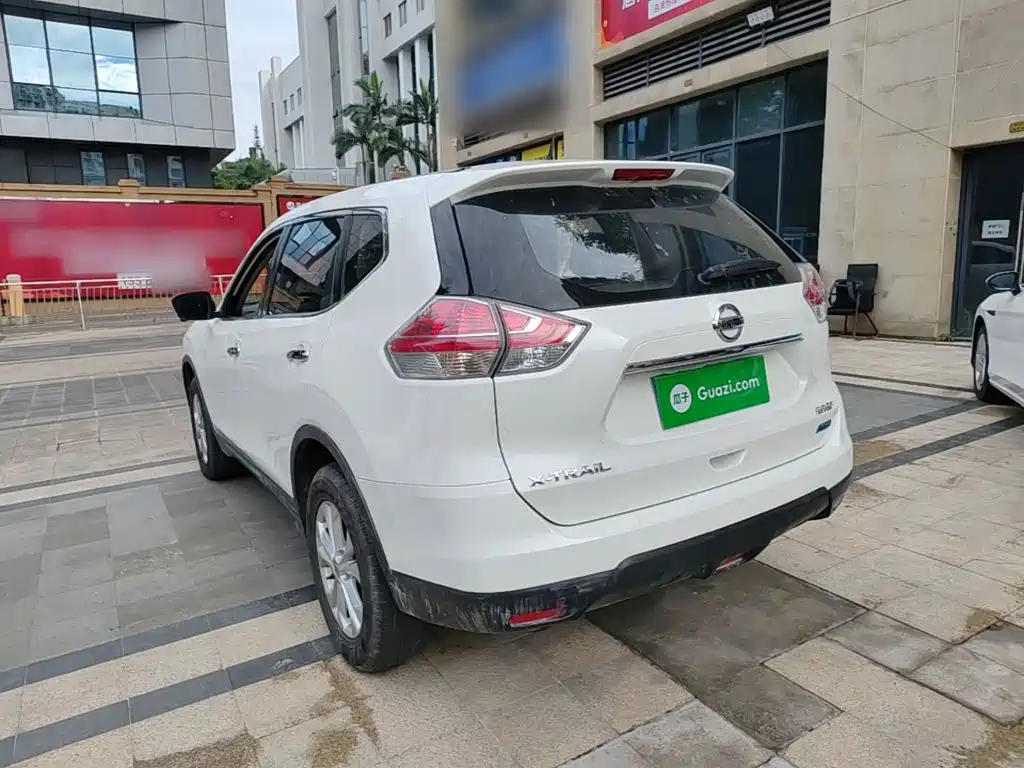 Nissan X-Trail — миниатюра 5