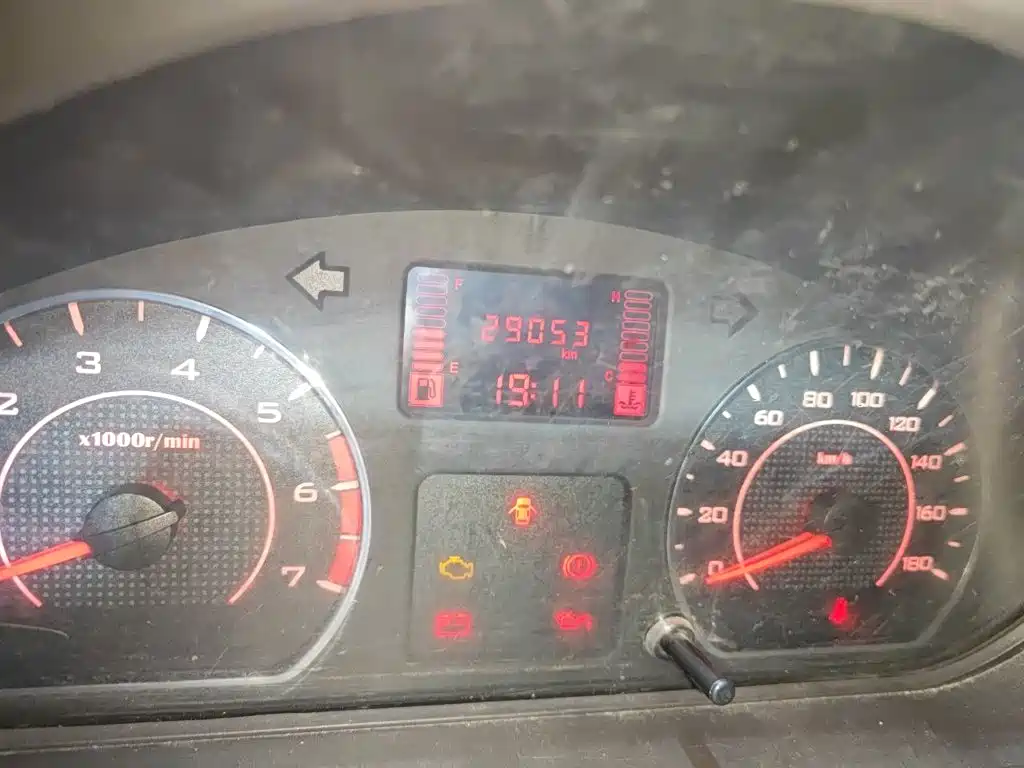 Wuling Rongguang — миниатюра 8