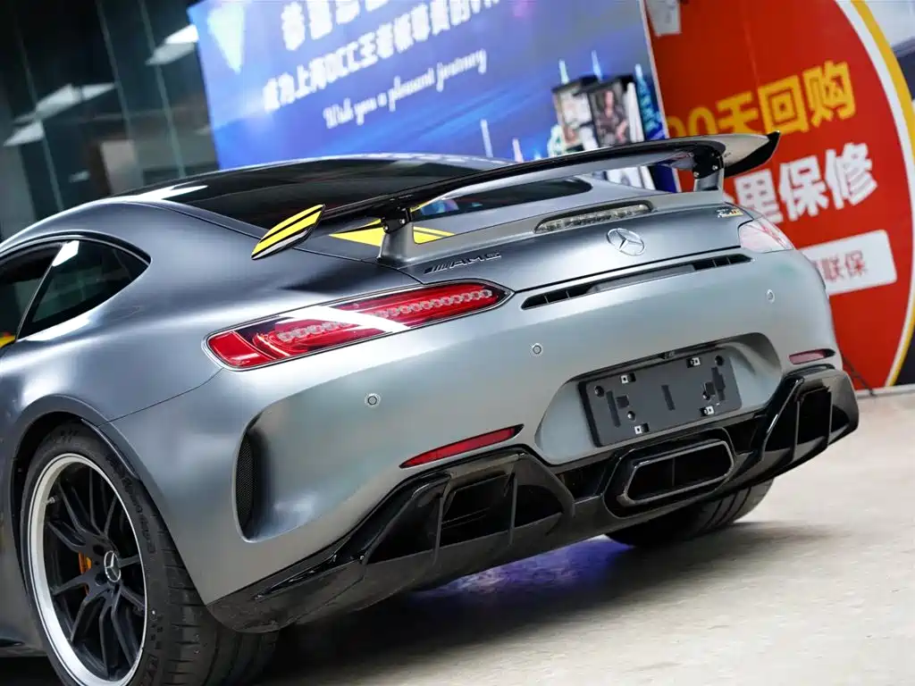 MERCEDES-BENZ AMG GT