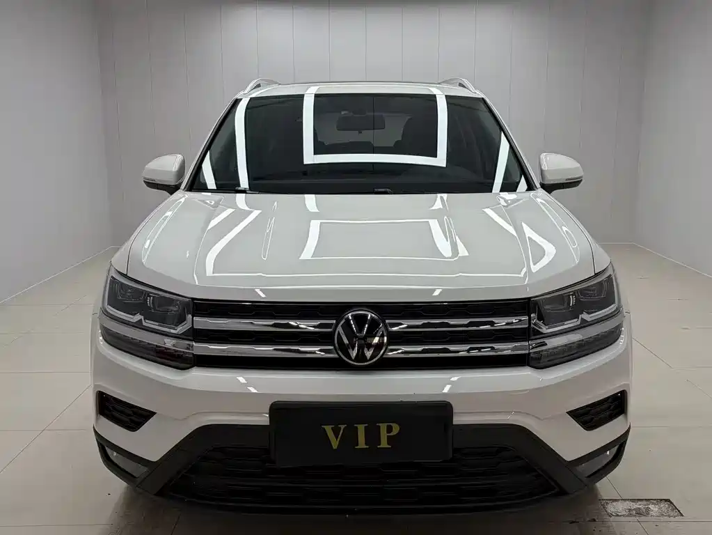Volkswagen Tharu 2021