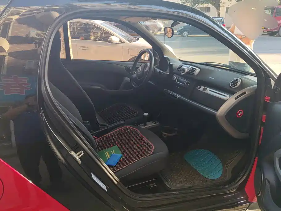 smart Smart Fortwo — миниатюра 8