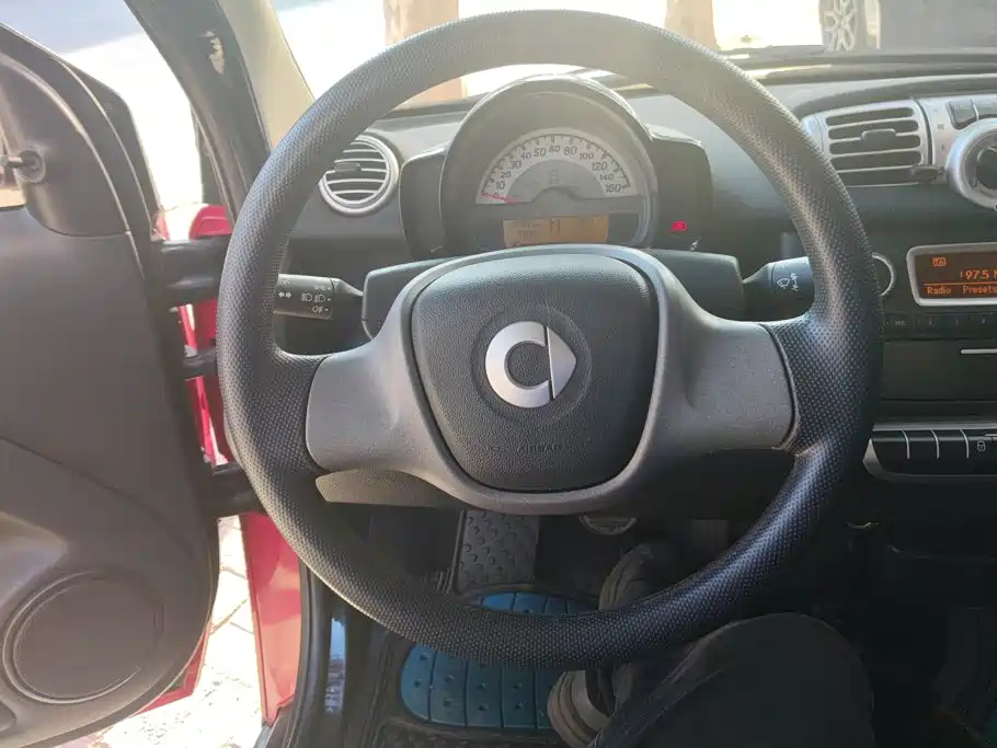 smart Smart Fortwo — миниатюра 15