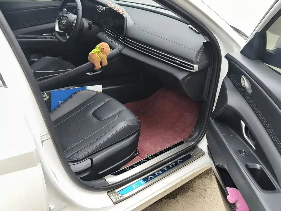 Hyundai Elantra id 4674515 из Китая 16