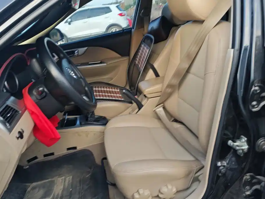 Buick Excelle — миниатюра 9