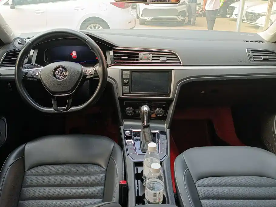 Volkswagen Lamando — миниатюра 12