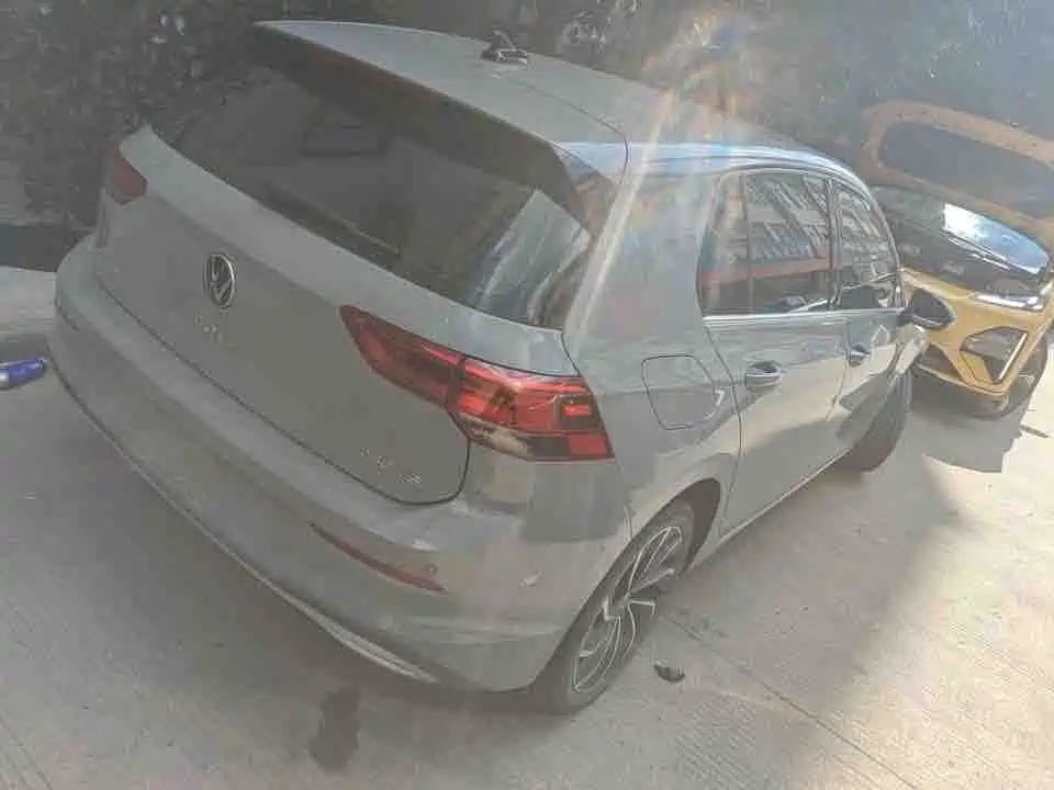 Volkswagen Golf — миниатюра 2