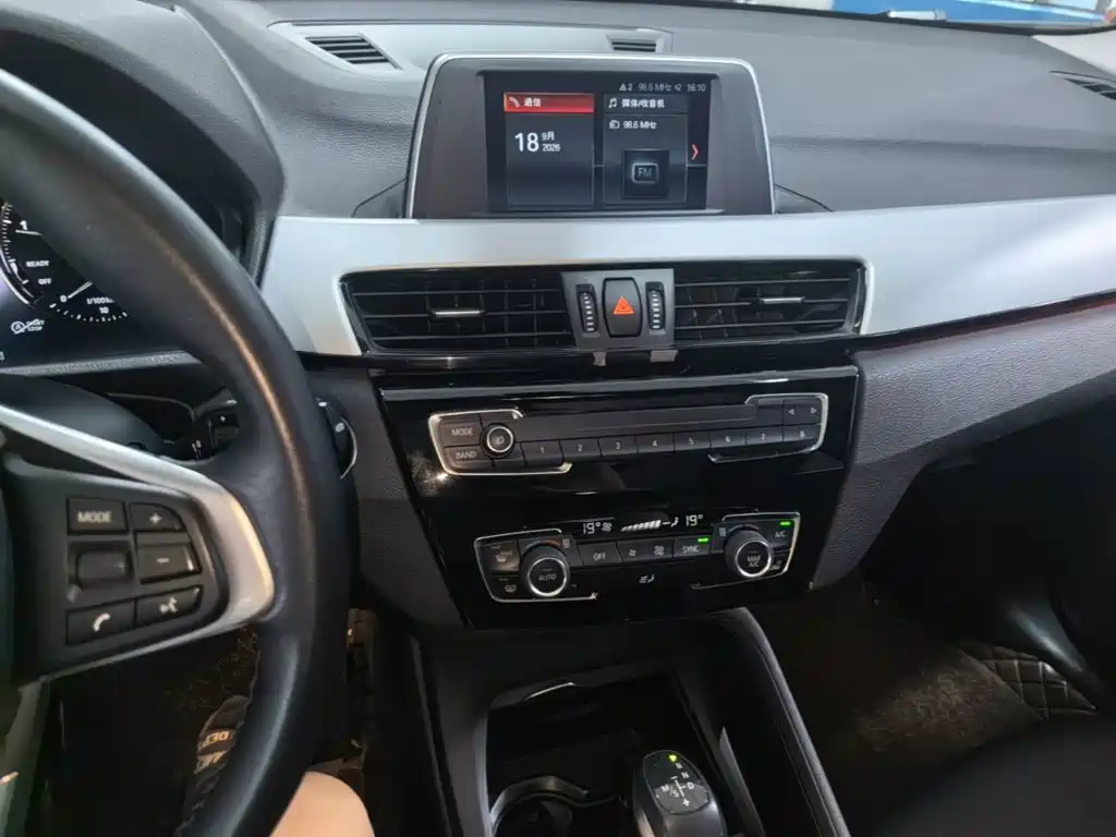 BMW X1 — миниатюра 13