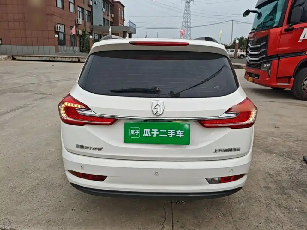 Baojun 310W — миниатюра 6