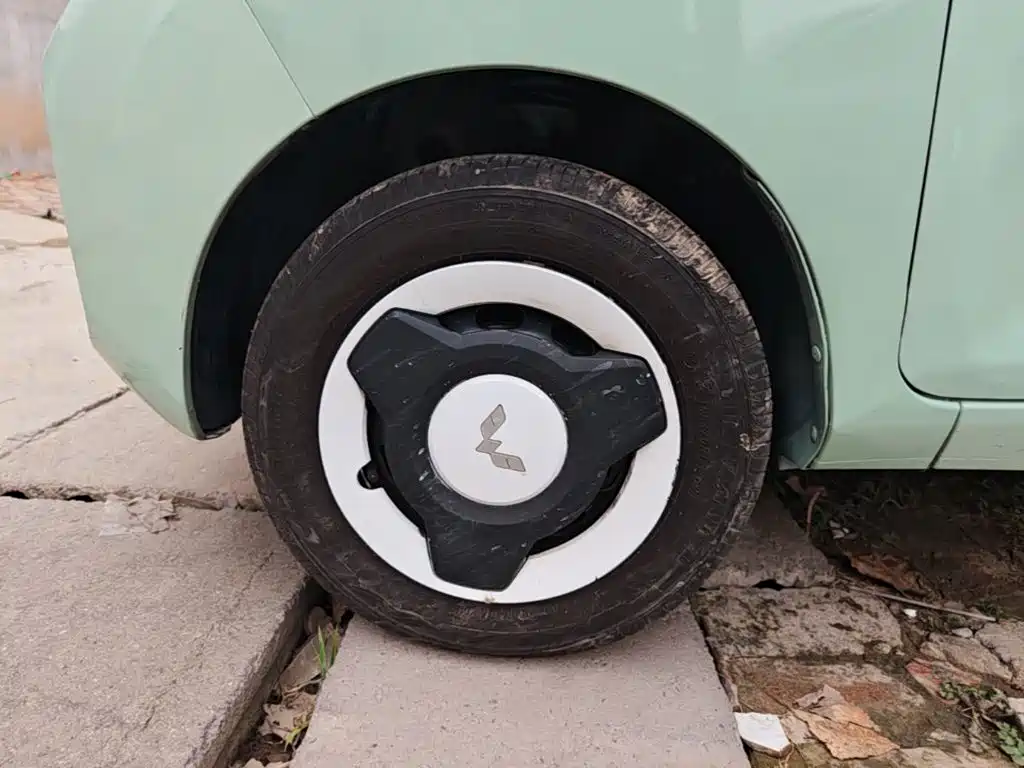 Wuling MINIEV — миниатюра 23