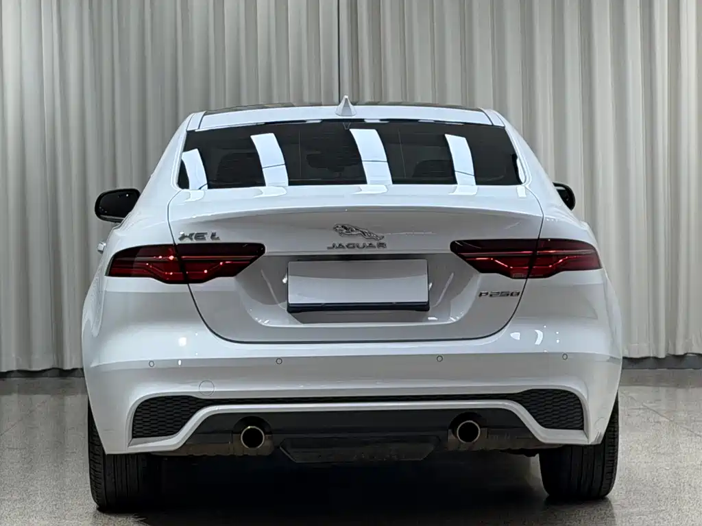 Jaguar XEL — миниатюра 6