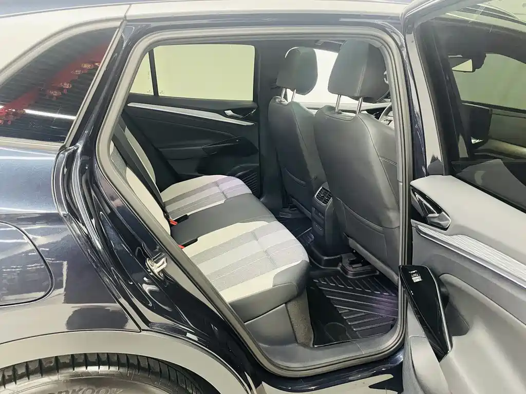 VOLKSWAGEN ID.4 CROZZ