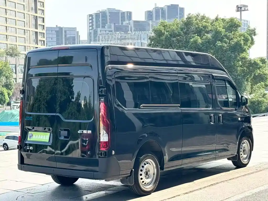 JMC E-Fushun — миниатюра 7