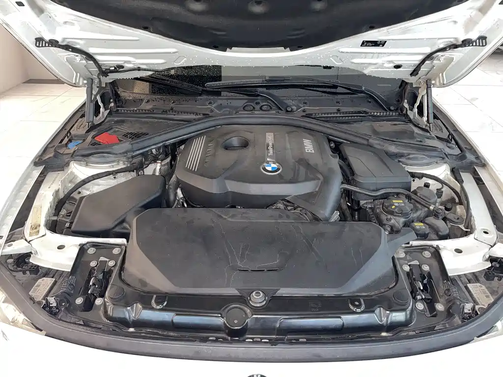 BMW 3 Series — миниатюра 9