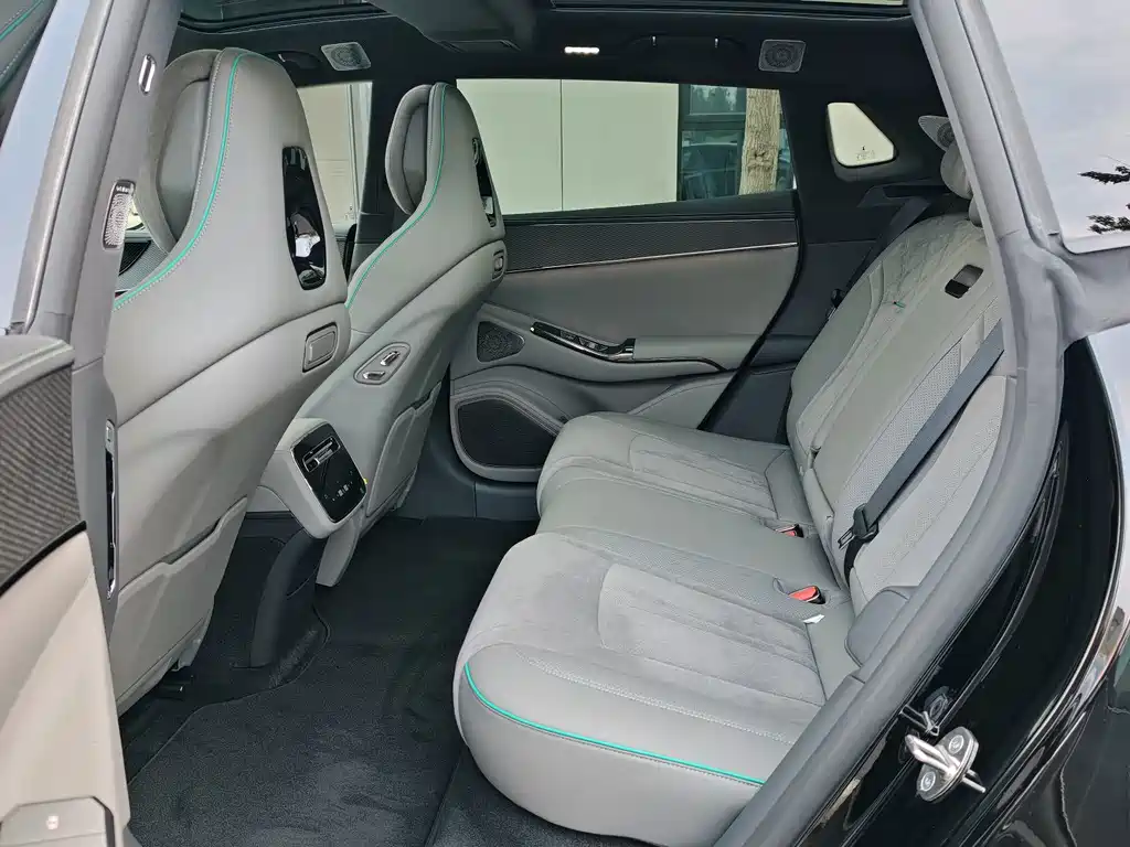 Denza Denza Z9GT — миниатюра 5