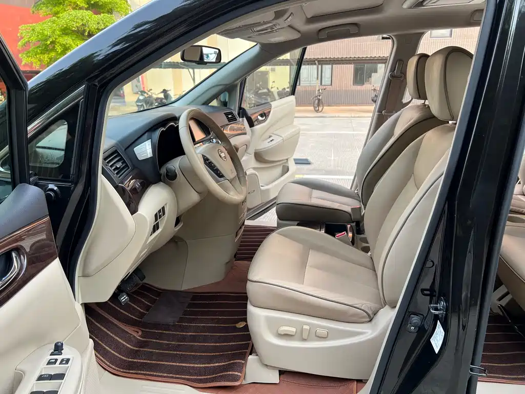 Nissan Quest 2015 3.5L SL