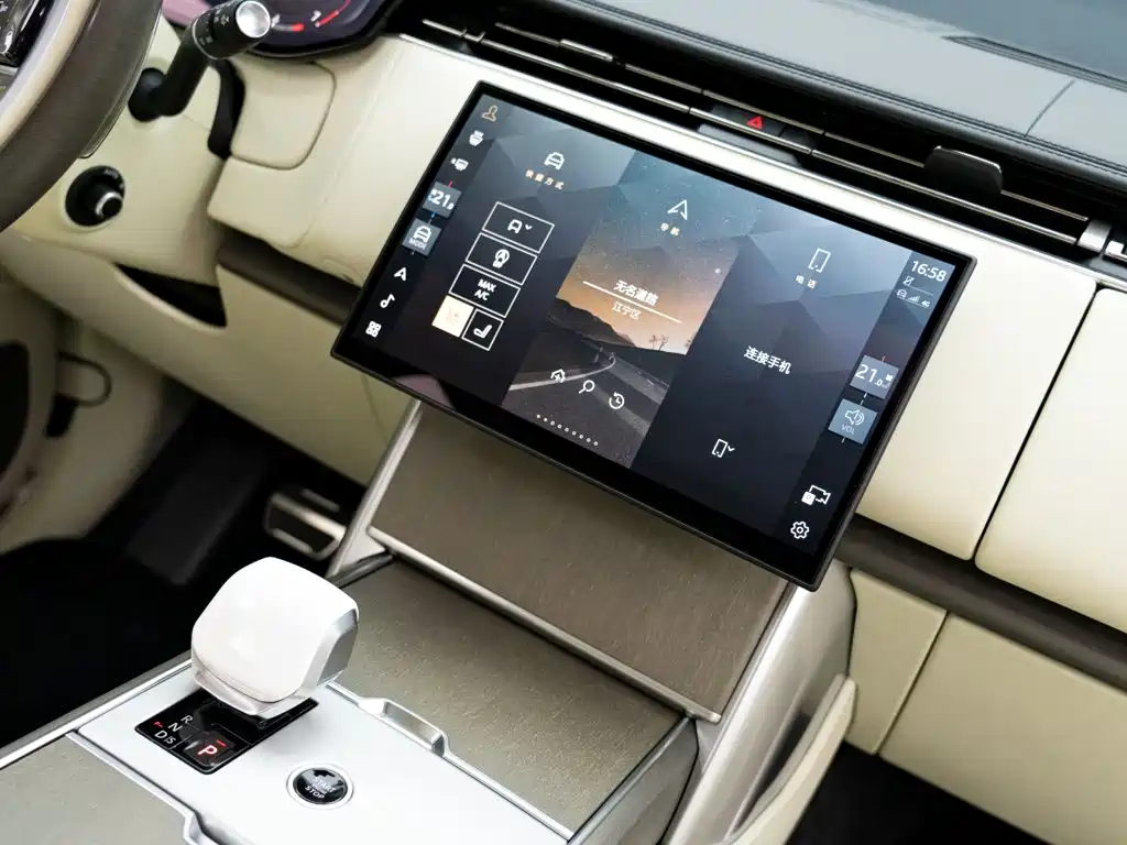 Land Rover Range Rover — миниатюра 19