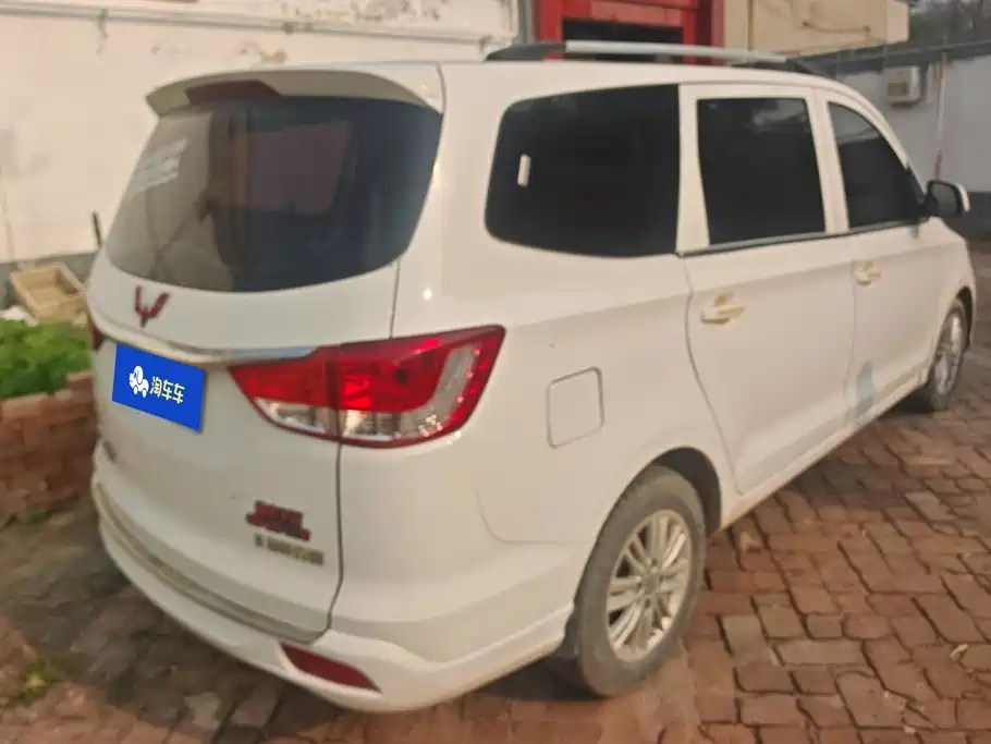 Wuling Hongguang — миниатюра 3
