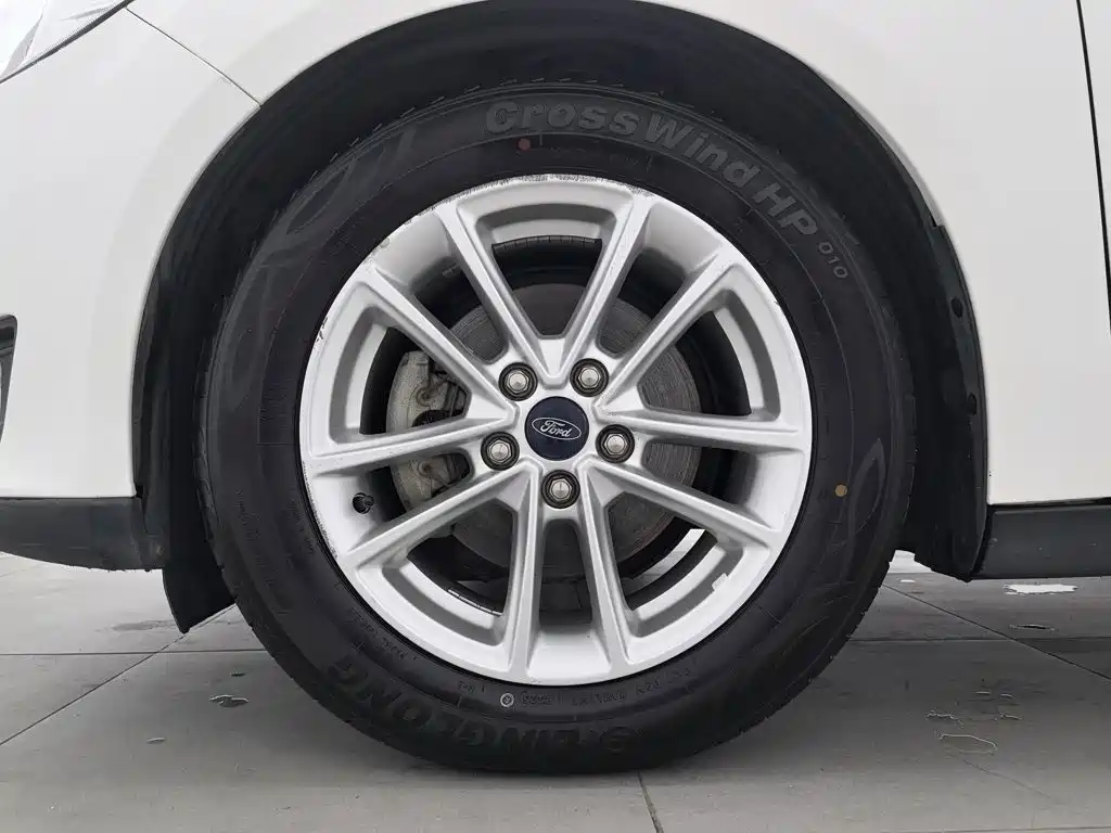 Ford Focus — миниатюра 17