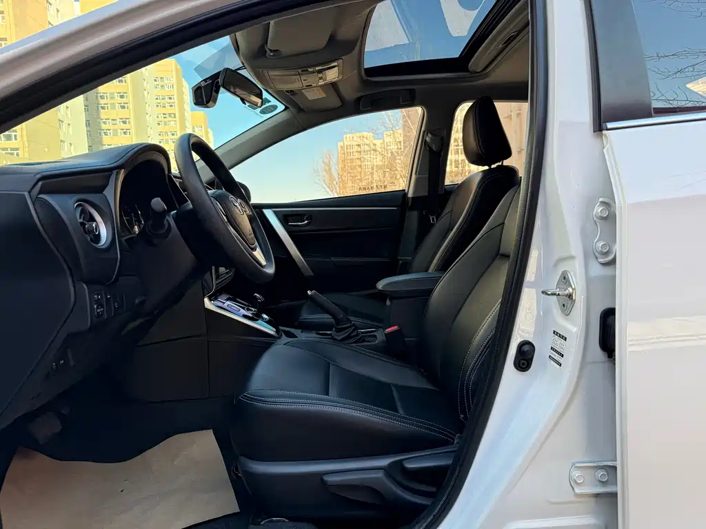 TOYOTA COROLLA DUAL ENGINE E+