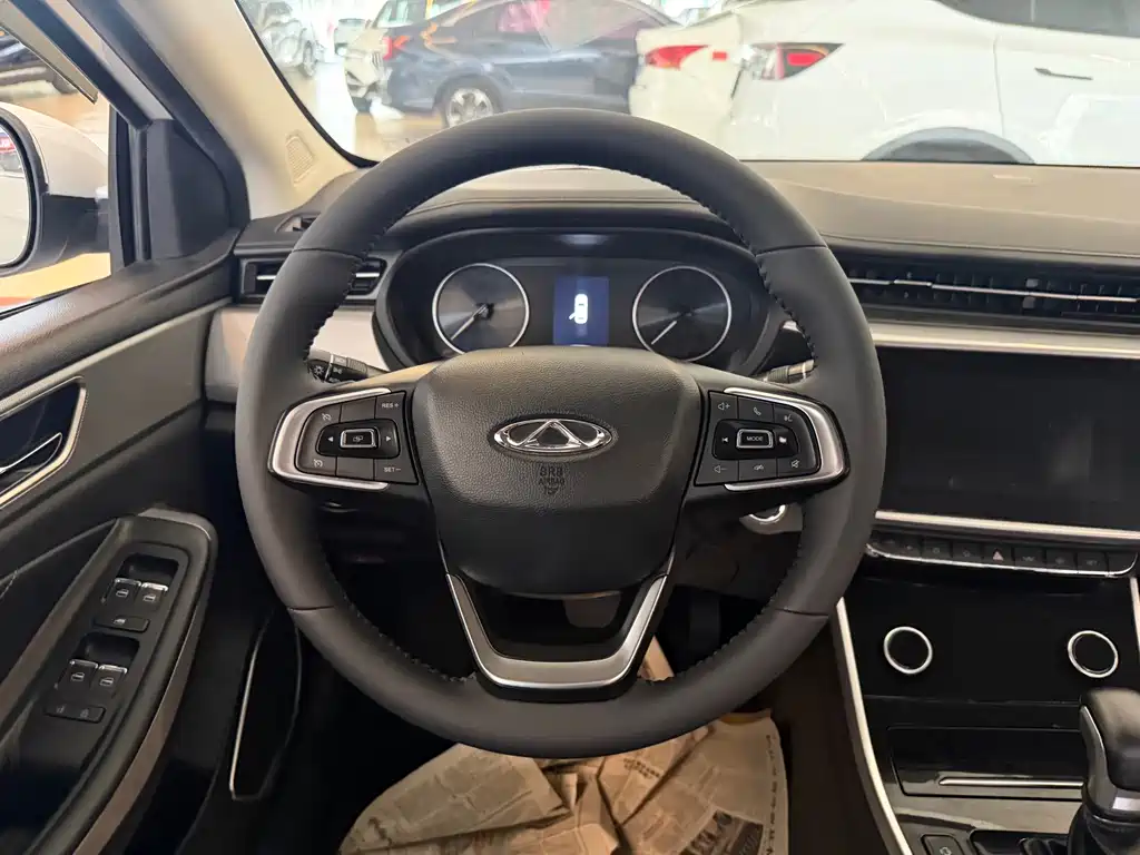 Chery Arrizo 5 — миниатюра 19